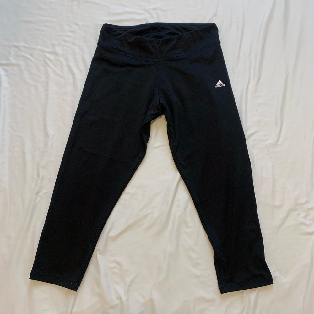 Adidas black cropped leggings
